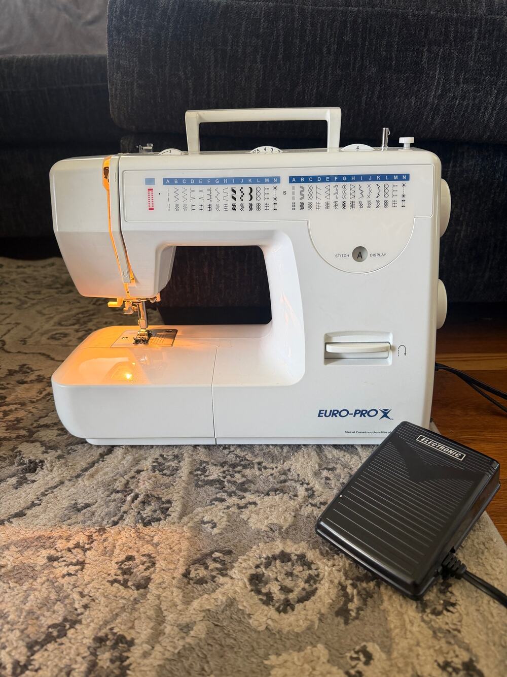 Euro Pro X Model 7130 Sewing Machine W/ Foot Pedal Tested Working